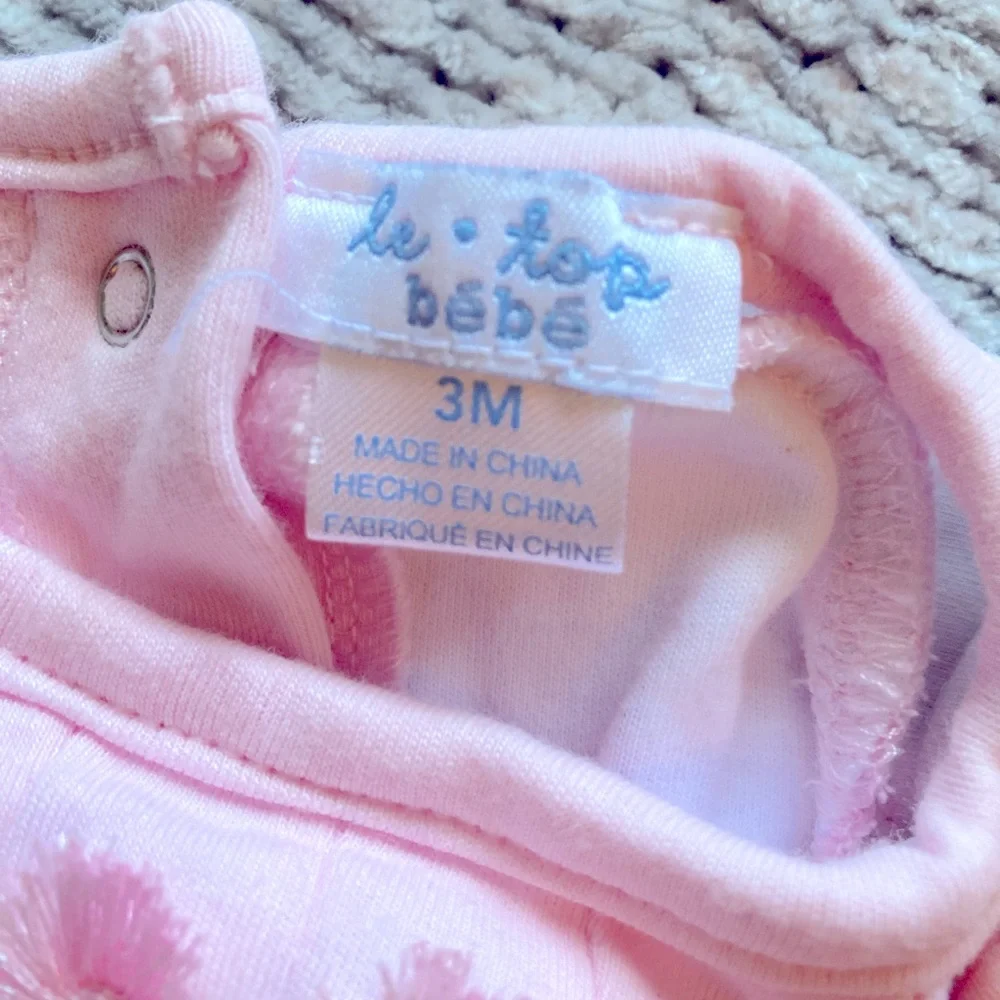 Le Top Bébé Pink Bird Embroidered One Piece Outfit Romper‎ 3M